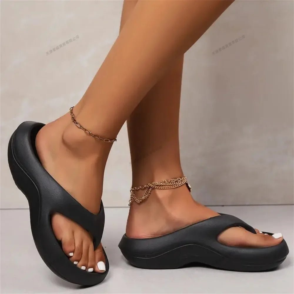 Chunky flip flops - Dikova