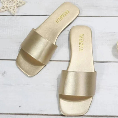Clean girl slides - Dikova