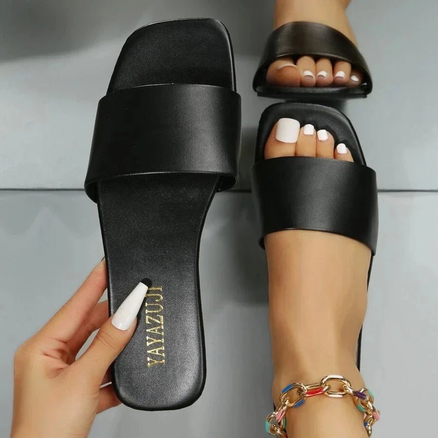 Clean girl slides - Dikova