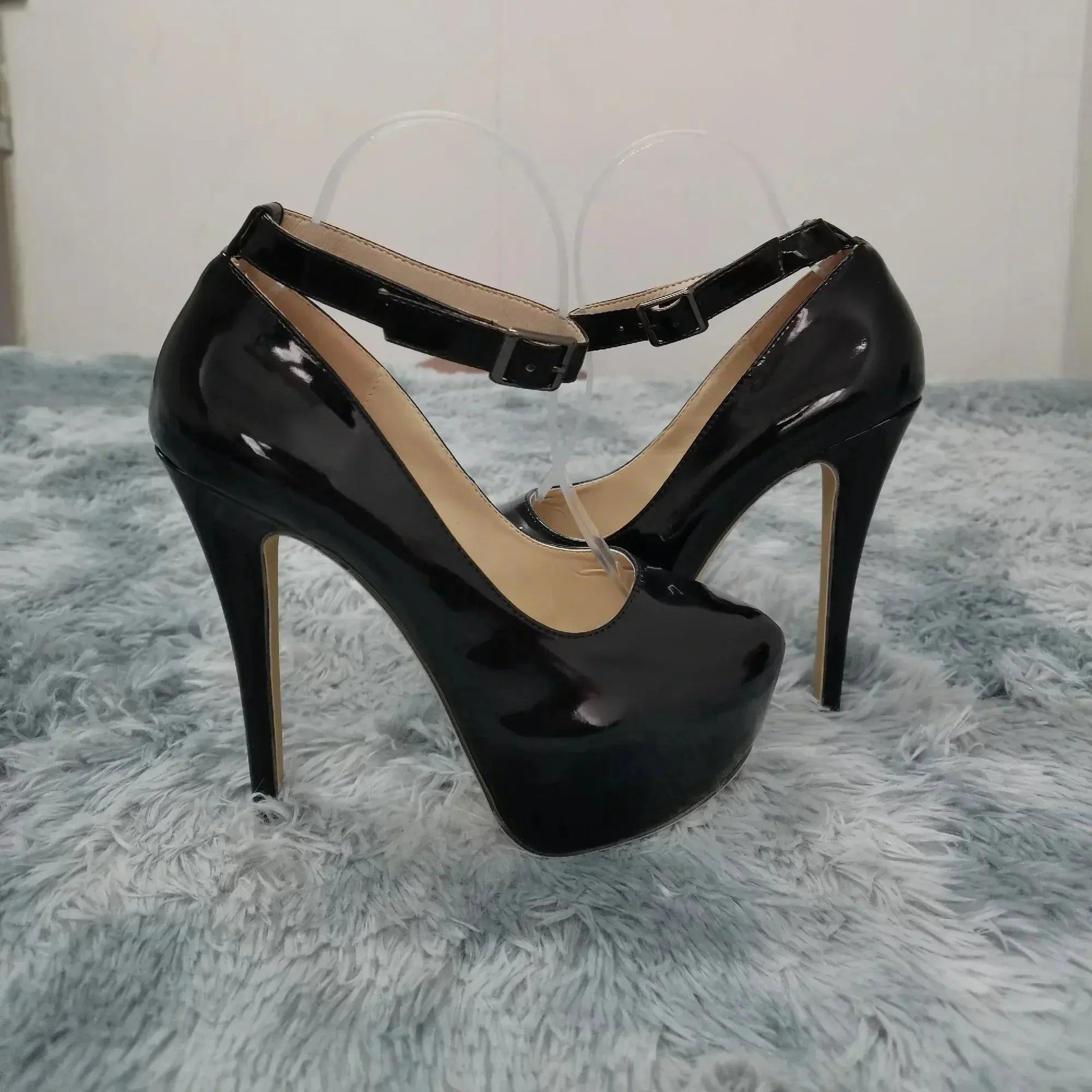 Closed toe ankle strap high heel - Dikova