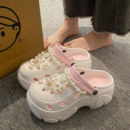 Coquette pearl flower clogs - Dikova