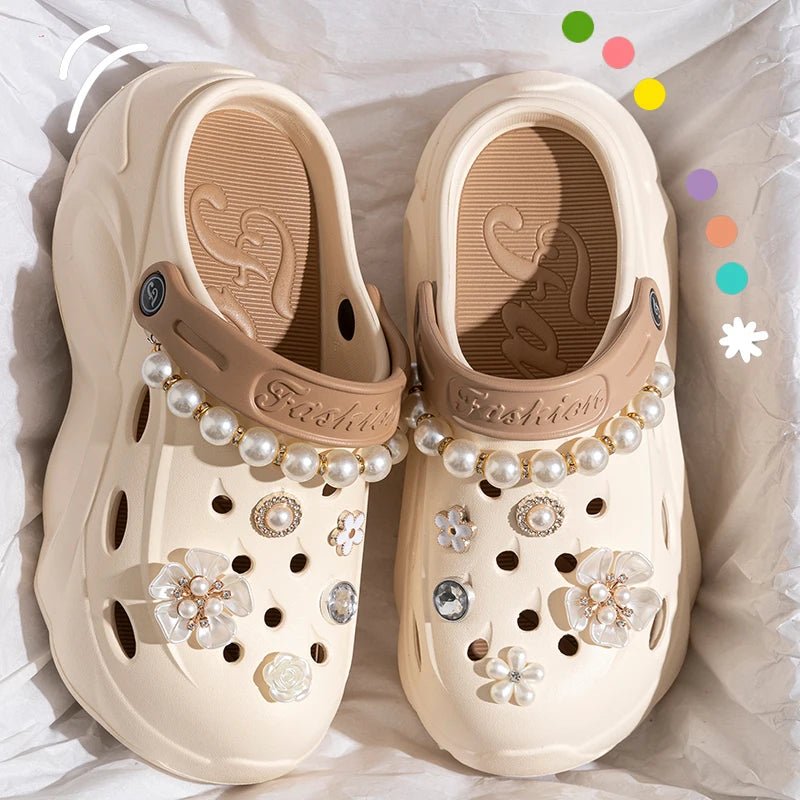 Coquette pearl flower clogs - Dikova