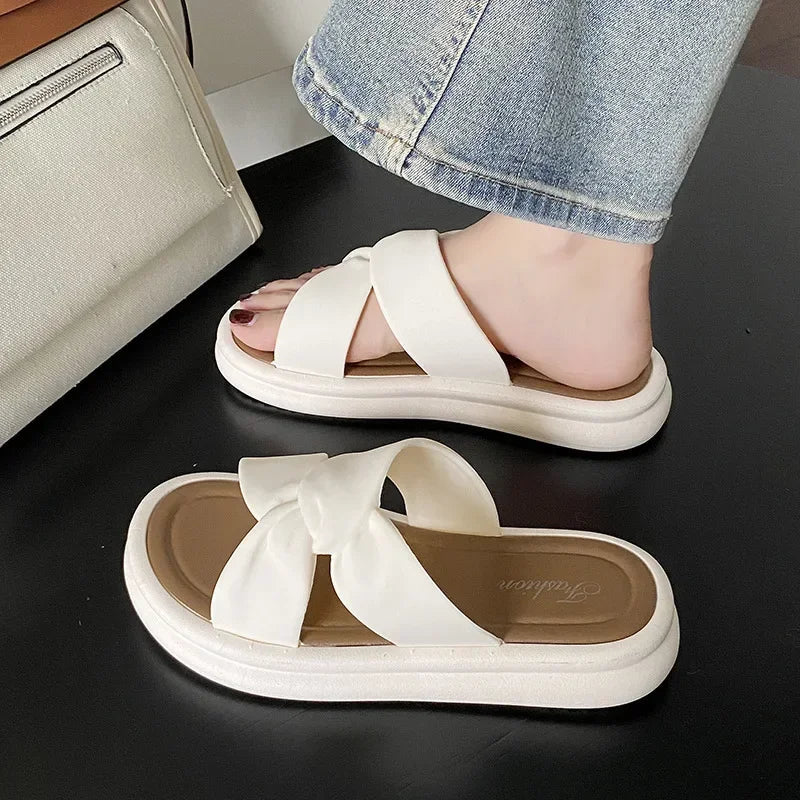 Cross strap flat slides cream - Dikova