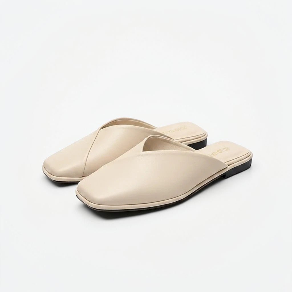 Pointed toe flat mules - Dikova