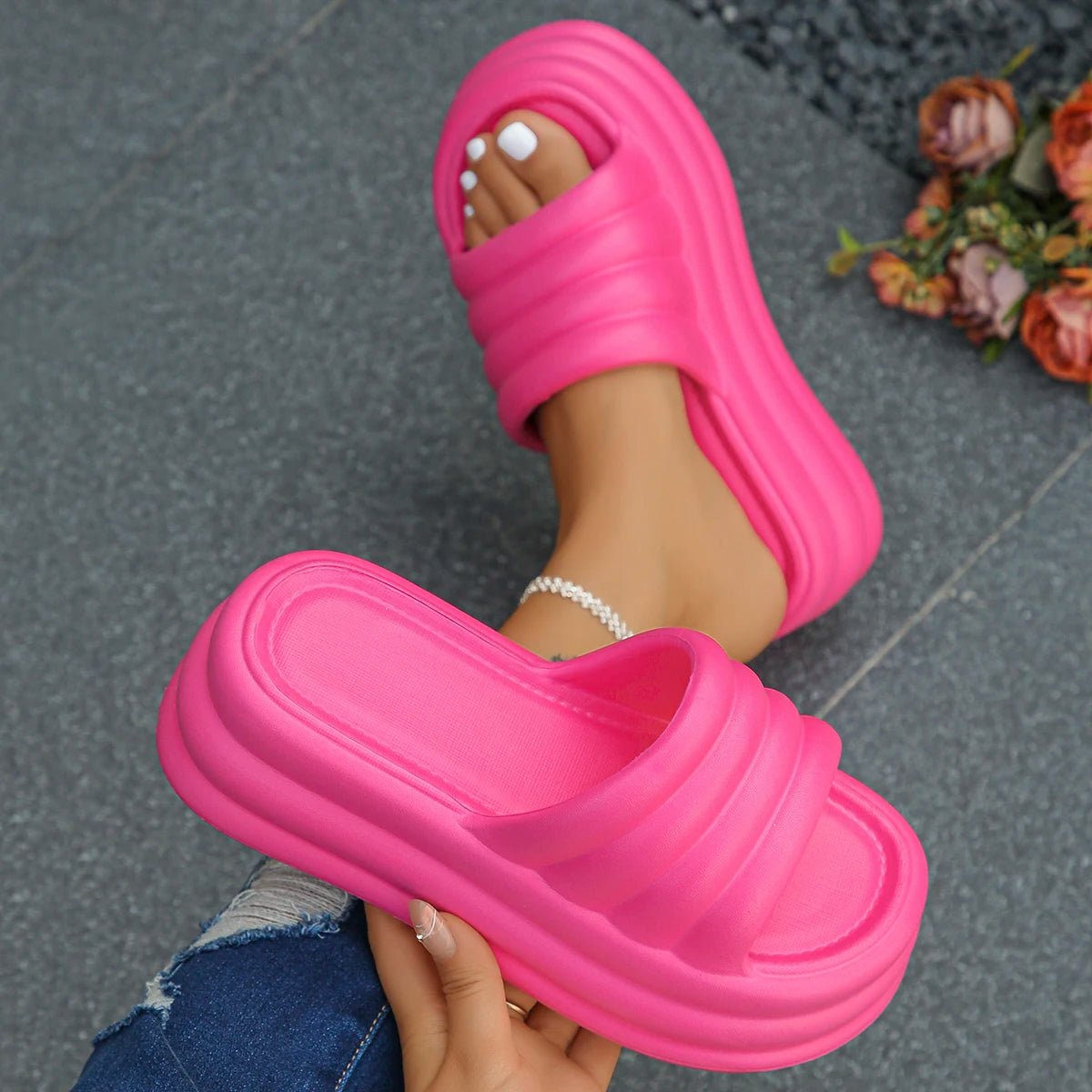 Puffy platform slides - Dikova
